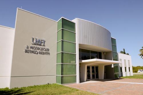 Recreation and Fitness building at FAU Boca Campus